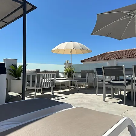 Apartament Modern 2 Bed Apartment, Private Roof Terrace With Jacuzzi - Centre - Casa De La Plaza *